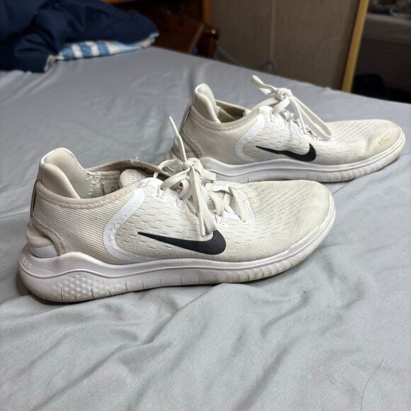 Nike Shoes - Nike women’s sneakers size 6.5